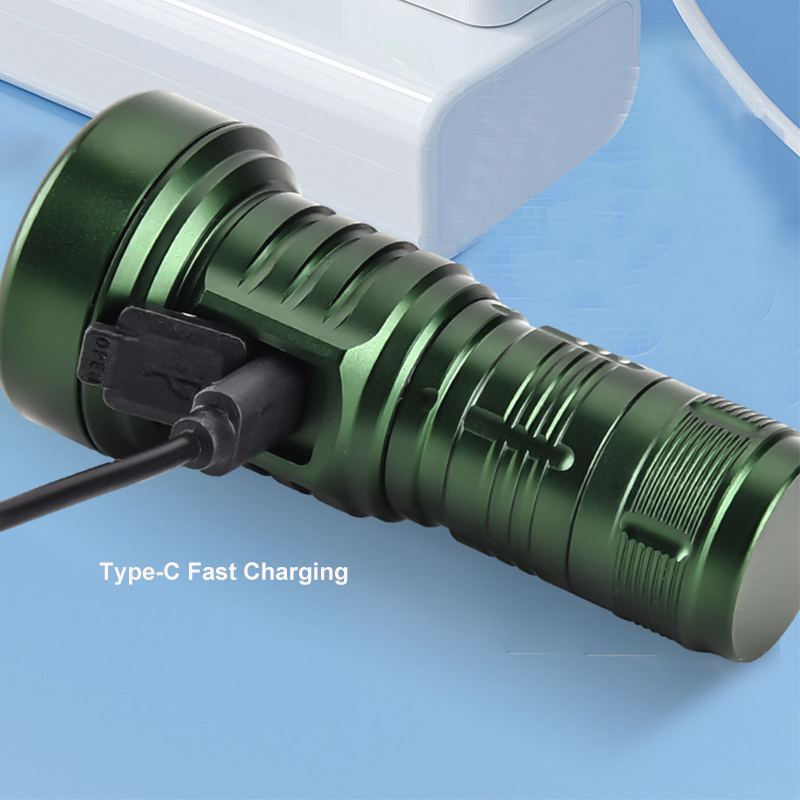 SST40 LED Flashlight Type-C US - огляд і ціна Edc (Every Day Carry